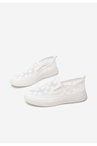 B T Shoes Latyssa women's casual shoes, white