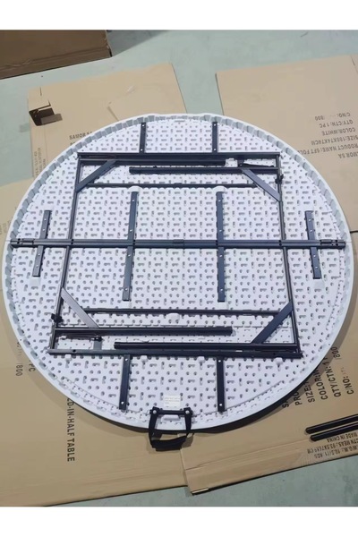 ABAREEK Round plastic folding table 74 x 120 cm