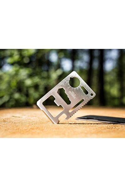 Gadget Master Card de supraviețuire multifuncțional