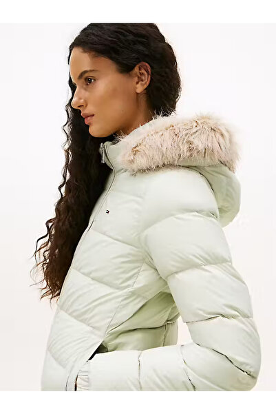 Tommy Hilfiger Women's Brand Logo Hooded Stylish Full Zipper Jacket Suitable for Daily Use Green