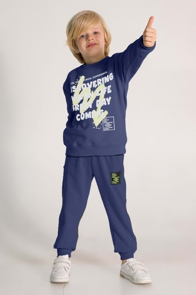 ww waka waka kids store طقم رياضي للأولاد مطبوع – سترة رياضية بأكمام طويلة وب...