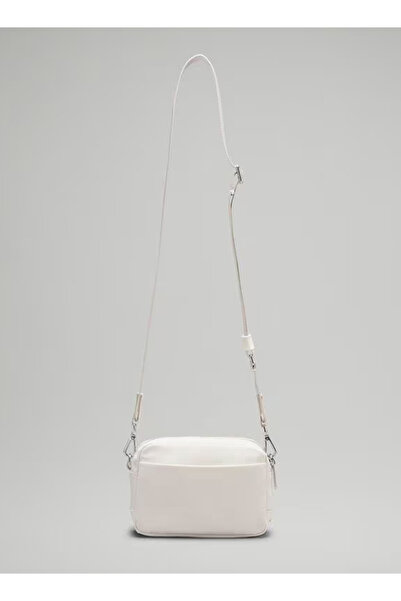 lululemon Everywhere Crossbody Bag , Compact Shoulder & Belly Bag with Zippered Pockets,2L White