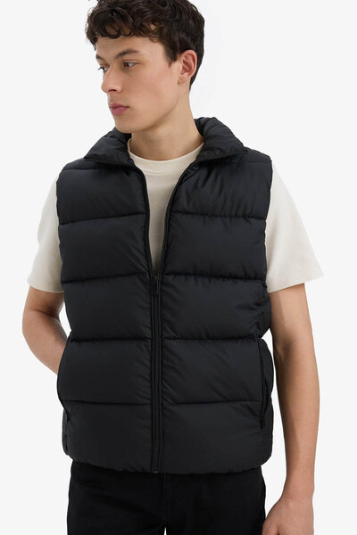 DeFacto Black Men's Vest C5630Ax/Bk27