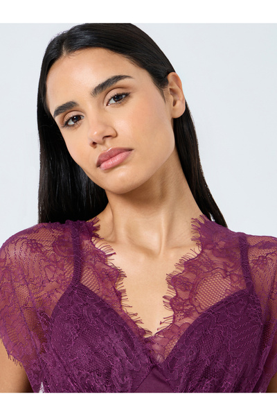 Styli Galloon Lace Trim Strap Overlay Nightdress