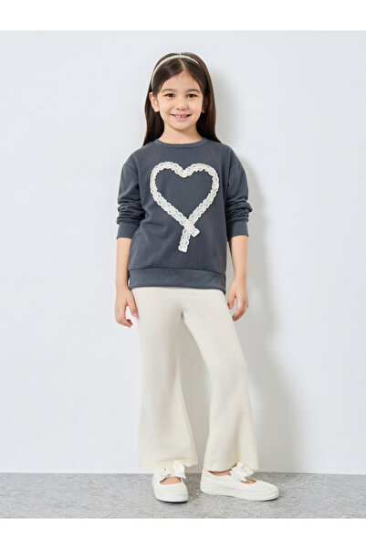 Styli Girls Heart Lace Sweatshirt and Flared Legging Set