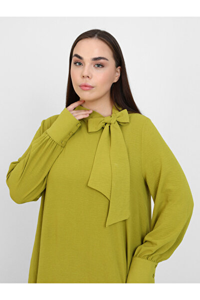 Alia By Styli Plus Green Maxi Dress with Tie-Up Neck