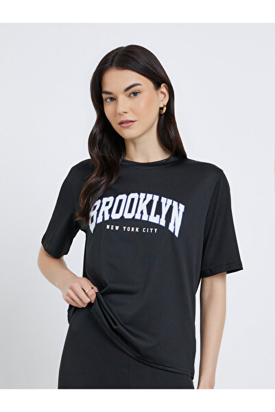 Take Two By Styli Slogan Print T-Shirt and Leggings Co-Ords