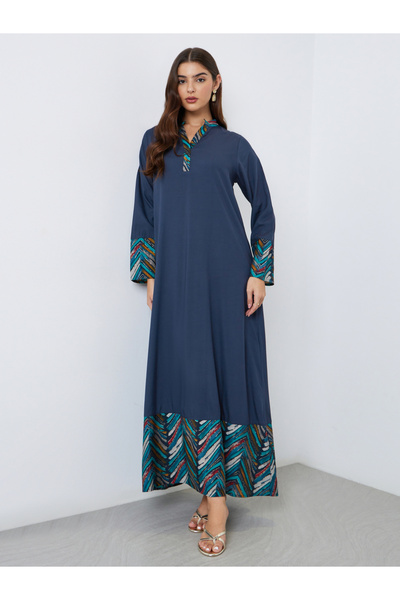 Styli جلابية ماكسي مطبوعة باللون الأزرق الداكن