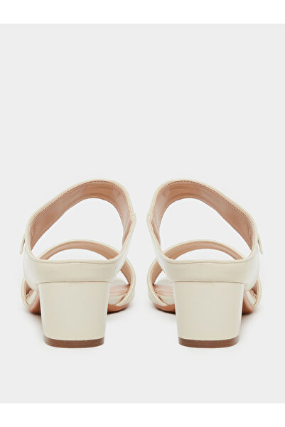 Take Two By Styli Solid Two Strap Buckle Detail Block Heel Sandals