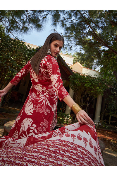 Sassafras By Styli Maroon Floral V-Neck Kurta with Pencil Pants and Dupatta Set