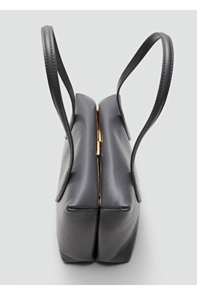 MANGO Woman Deri kapitone omuz çantası