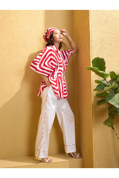 Sassafras By Styli Women Geometric Shirt and Solid Pants Co-Ords