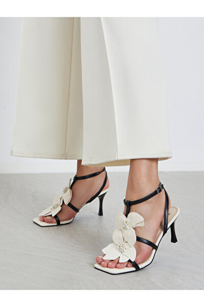 Styli Flower Embellished Stiletto Heel Sandals