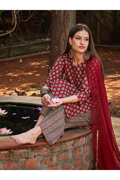 Sassafras By Styli Maroon Floral Straight Kurta with Pants and Dupatta Set