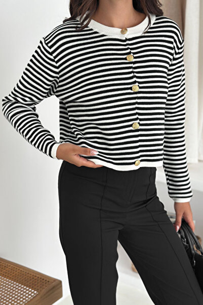 Noa Noa Women's Striped Buttoned Blouse – Gold Detail & Fitted Cut