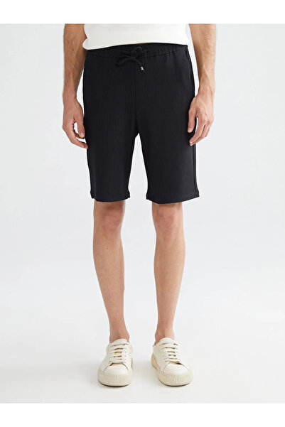 LC Waikiki LCW Vision Черни мъжки шорти със стандартна кройка и линен вид