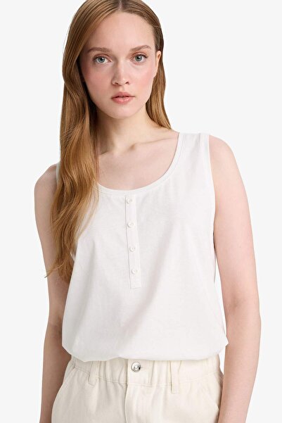 DeFacto Regular Fit Crew Neck Combed Cotton Undershirt F3621Ax25Hs