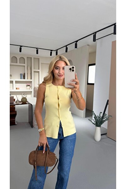 Sezgi Tekin Yellow Steel Knitwear Vest with Front Buttons