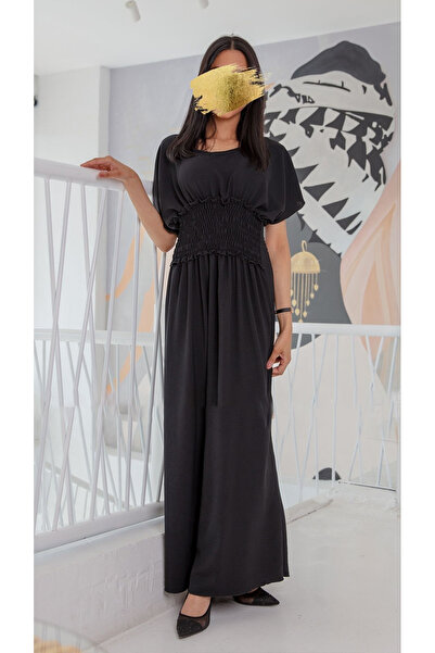 outline Black pleated abaya dress