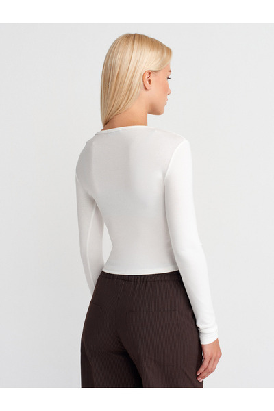 Dilvin 31442 Long Sleeve Snap Button Top-Ecru