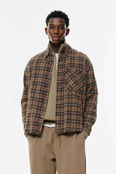 Pull & Bear Kahverengi kareli gömlek