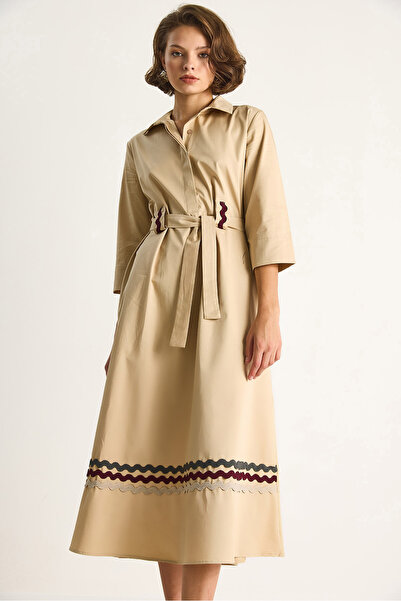 Bianco Lucci Γυναικείο φόρεμα πουκάμισο με λεπτομέρεια κέντημα και λουράκι με ζώνη 60284072