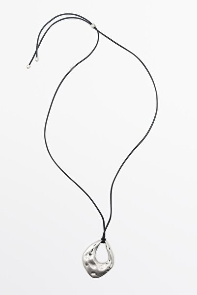 Massimo Dutti Sulandırılmış parça uçlu kolye