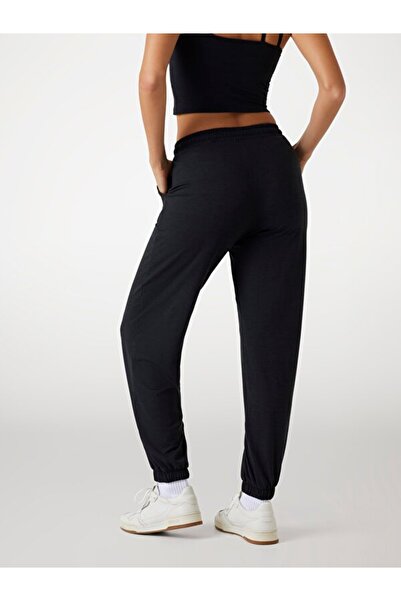 Guess Aki Kadın Aktif Regular Fit Eşofman Altı