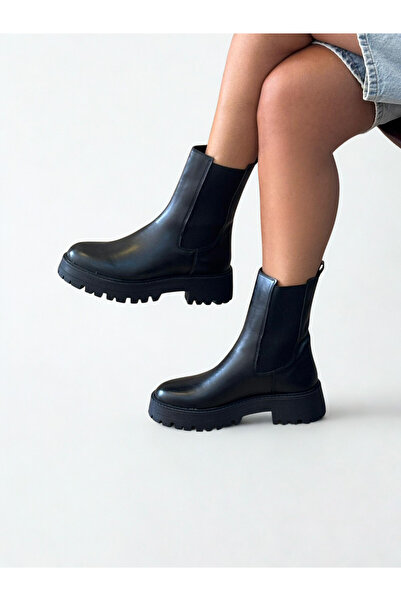 NE&VE SHOES Siyah Deri İki Yandan Lastikli Yuvarlak Burunlu Kalın Tabanlı Kad...