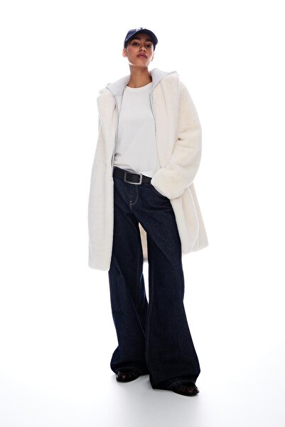 Bershka Suni kürk görünümlü mont