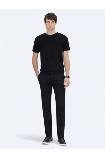 Kip Menswear Πλεκτό μπλουζάκι με λαιμόκοψη με σχέδιο μαύρο TRK-1578