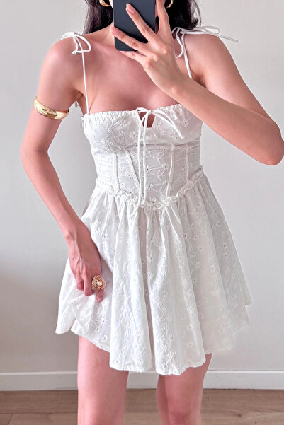 Eka Γυναικείο Μίνι Φόρεμα Λευκό Με Ζαρτιέρες 1041-6411