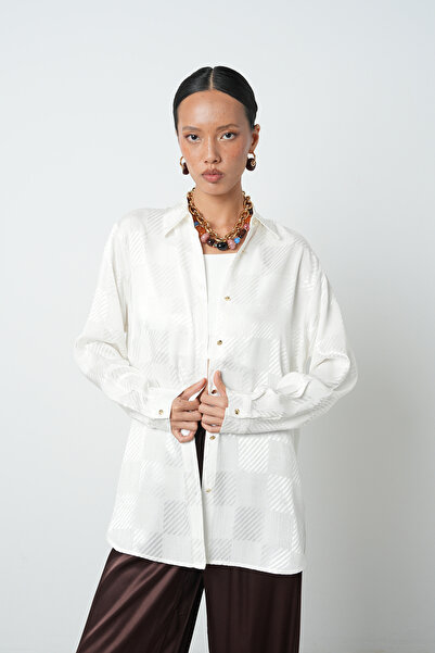 Orfeo Negro Kadın Ekru Renk Kare Desenli Oversize Kesim Gömlek