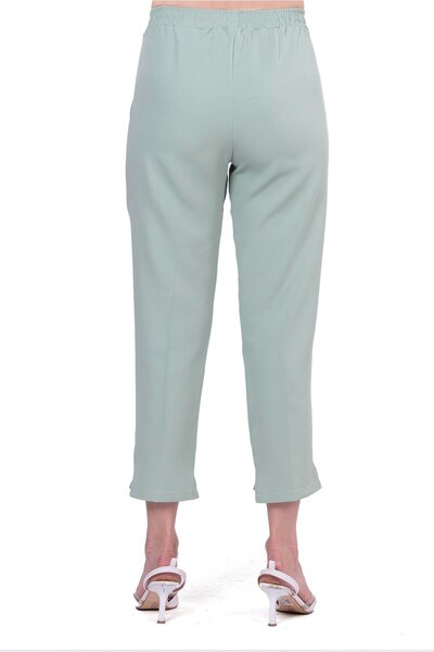 Invee Carrot Pants Green