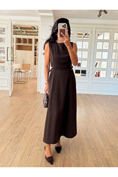 My Blog Καφέ φόρεμα με λεπτομέρεια με ζώνη με μηδενικό μανίκι - 2313