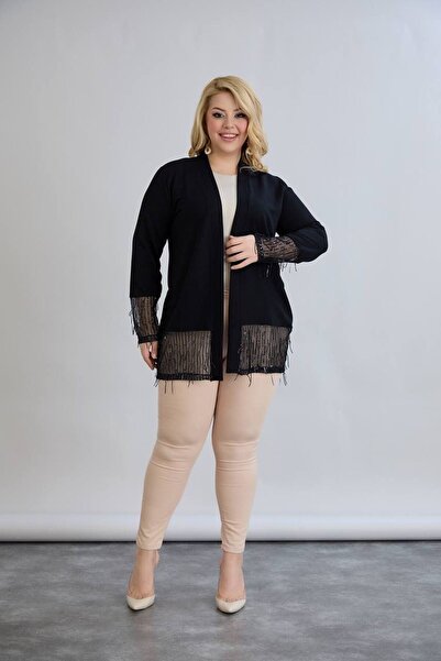 Genel Markalar KADIN BÜYÜK BEDEN KOL VE ETEK UÇLARI TÜL VE İŞLEME DETAYLI KRİSTAL KUMAŞ ŞIK HIRKA