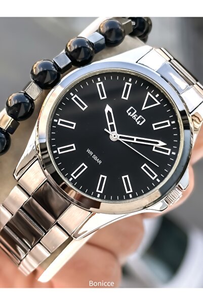 Q&Q Men's Wristwatch, Silver Black Double Color Steel Band, 5 Atm Water Resistant, with Bracelet Gift
