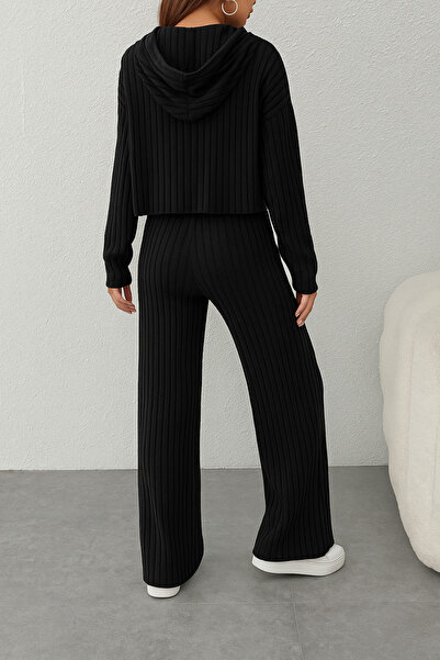 poswicon Fekete kapucnis, bordázott szövetből készült széles szárú alsó felső szett