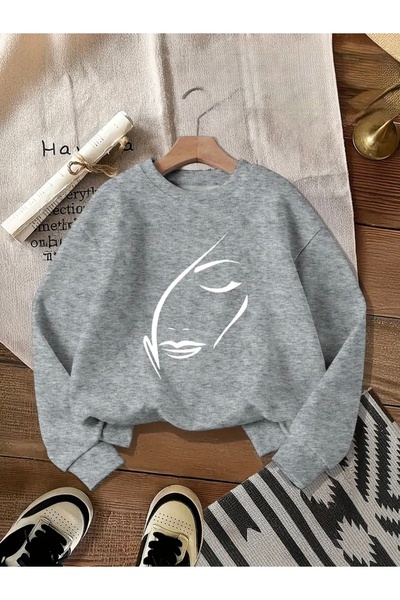 FUFLUNS Women's Face Printed Oversize Unisex Circle Neck Sweatshirt