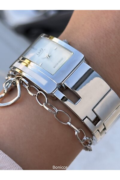 Q&Q Kadın Kol Saati Gümüş Renk Dikdörtgen Çelik Kordon Dikdörtgen Kasa Vintage