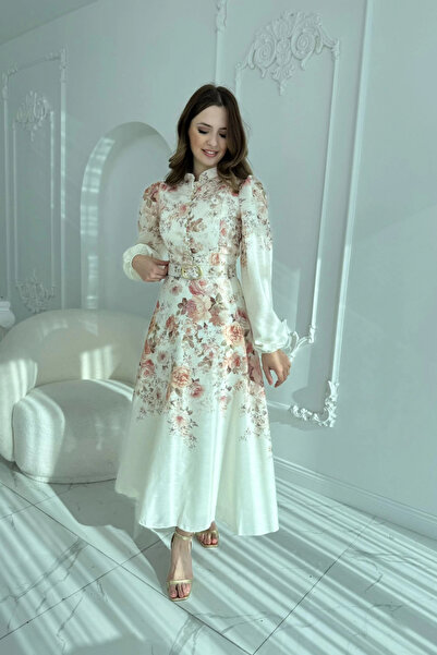 HELİS BUTİK Rochie din in bej cu model floral cu detaliu curea