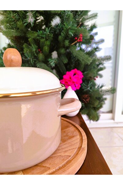Madame Coco Bonneville Pot - Beige Color - 18 cm