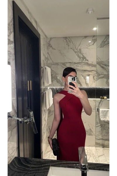 Viola elegant red dress