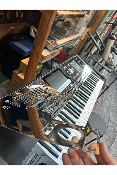 KORG PA5X-61 TUŞ SİLVER CAM MASKE