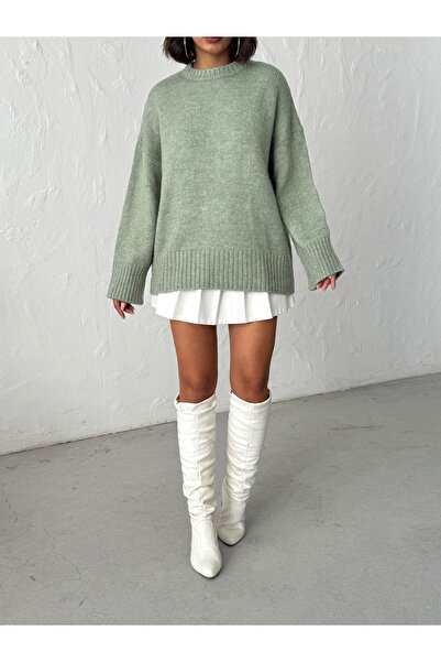 BEJNA Women's Green Soft Textured Crew Neck Oversize Basic Knit Sweater
