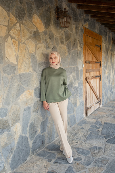 LOCCO Women's Oval Cut Tunic Green