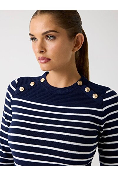 Guess Helen Women's Wool Blend Knitwear