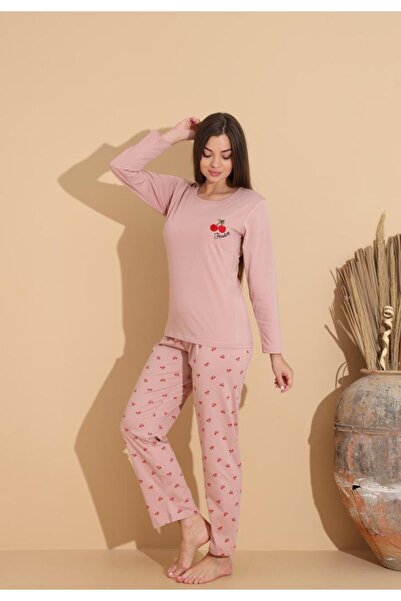 Serena Pijama damă roz pal cu imprimeu cireșe și freedom cu pantaloni lungi floral – 100% bumbac