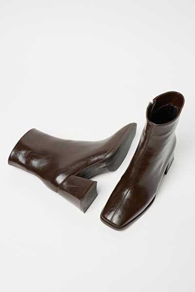 Madamra Kadın Kahverengi Rugan Bot & Bootie Küt Burun Topuklu Kontrast PU Deri Fermuarlı Şık