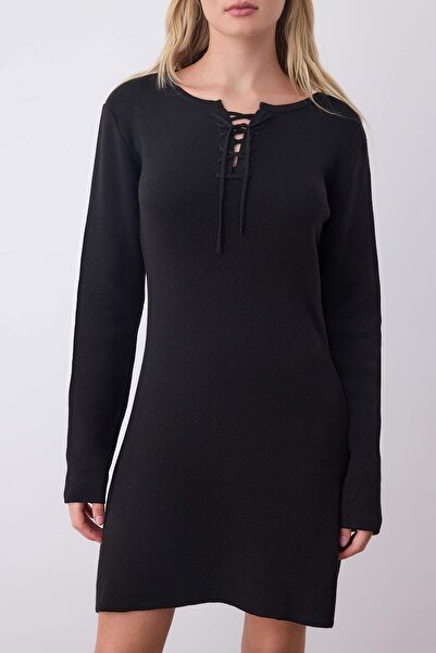 Trendyol Collection Black Plain Short / Mini Tie Detail A-Line Knitwear Dress Twoaw26El00153